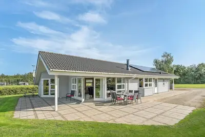 Image de Belle maison à Hovborg avec WiFi