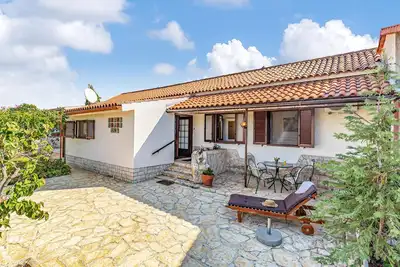 Image de Belle maison de 2 chambres à Pula