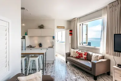 Image de Oneroa Central | Coast & Country |