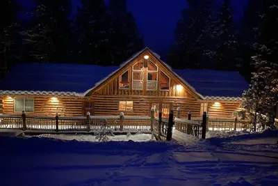 Image de Rustic Mountain Cabin