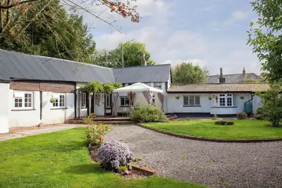 Image de Little Millhayes is in a brilliant central location for the coast, countryside and city.