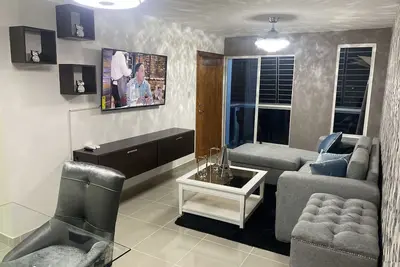 Image de Apartment Santiago De Los Caballeros Entire place 3bd, ac, hot water, dry&washer