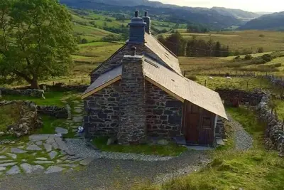 Image de Restored Welsh cottage, pet friendly, wood burning stove, walks from the door.