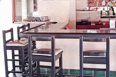 Image de Pool/billiard/cable Tv/WiFi/free shuttle to beach/free breakfast…