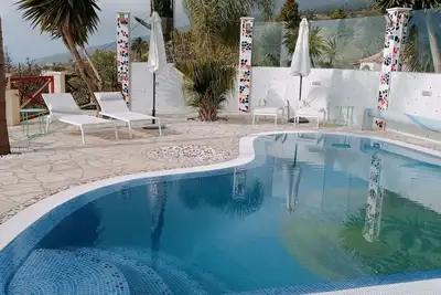 Image de Villa with spectacular sea views, heated saltwater pool, dreamlike garden
