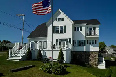 The perfect group rental solution in the heart of York Beach!
