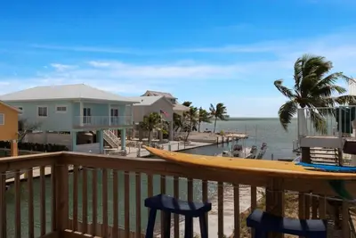 Ocean Breeze Oasis with great boating access