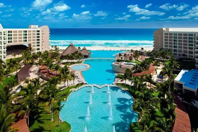 Image de A week-long beachfront vacation at the Westin Lagunamar Cancun 2br Lock-off