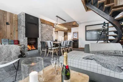 Image de Luxueux appartement 4 chambres avec hammam, proche centre et pistes de Val d'Isère
