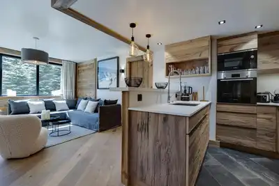 Image de Appartement 95m², Sud-Est, Jacuzzi, Val d'Isère, 4 Suites, Parking, Animaux Ok