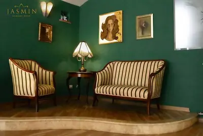 Image de Suite with  jacuzzi in private garden