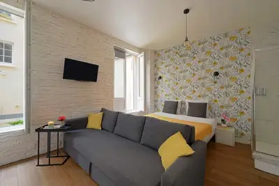 Image de Contemporary studio just steps from the Champ de Mars