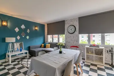 Image de 5 mn du centre⭐️Cosy⭐️Netflix⭐️Wifi fibre⭐️Parking Gratuit⭐️