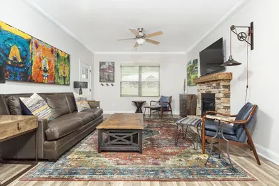 Modern Cades Cove Condo w/ Community Pool