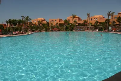 Lovely refurbished 2 bedroom vacation rental home, Marenazul with sea view