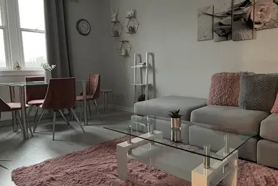 Image de Captivating 2-Bed Apartment in Kirkcaldy