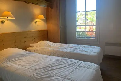 Image de À 100m des remontées, 2ème étage, balcon, télévision, casier à ski, 31m², Saint Gervais