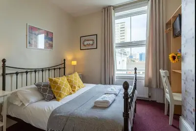 Image de Upper Rock 6 - double room en-suite