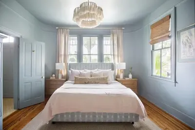 Image de The Monroe | Penthouse Victorian in Dt Charleston!