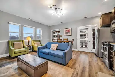 Image de Cle Suites 2br/1ba | 5 min Walk to Cle Clinic #8