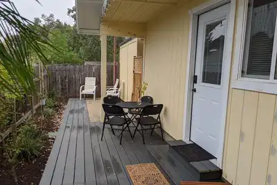 Image de 2 bedroom aptmnt near Bethel / I5
