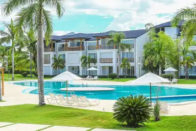 Image de 1bd sea-views condo in luxury beachfront resort, steps from golf course