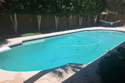 Quiet house, pool, patio, Bbq, citrus