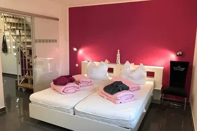 Image de Ferienwohnung Urlaubsparadies - Sonnenaufgang