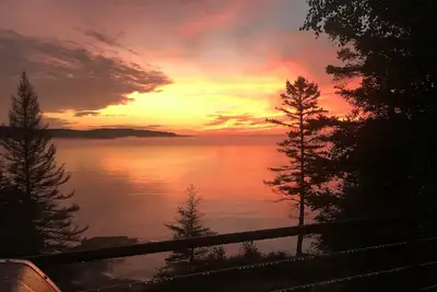 Image de Lake Superior Lakehome With Stunning Views