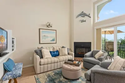 Image de New Luxury Townhome - Exclusive Private Diamond Beach -Spectacular SunSet - Pool