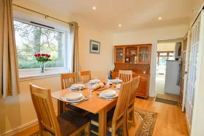 Image de Merveilleuse maison de vacances privée pour 6 personnes avec Wifi, Tv, animaux admis et parking