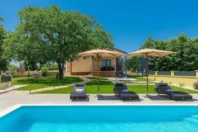 Image de Magnifique maison de vacances privée avec Wifi, climatisation, piscine privée, Tv et terrasse