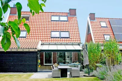 Image de Merveilleuse maison de vacances privée pour 8 personnes avec Wifi, Tv, terrasse et parking