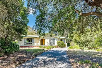 Image de Family/Pet friendly house next to Park and Beach