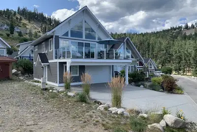 Image de Amazing Lake View 4Bdrm Sleeps 8 Pet Friendly