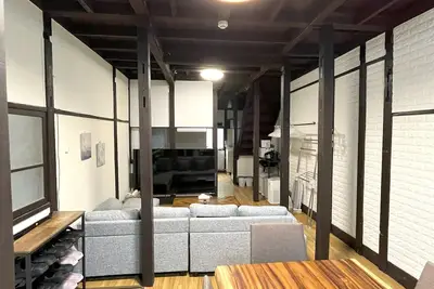 Image de Within walking distance to Shinjuku | 4 min walk to nearest station | Entire 3br house 75㎡ | Sleeps up to 10 | Family-friendly | High-speed Wi-Fi | Shibuya, Tokyo