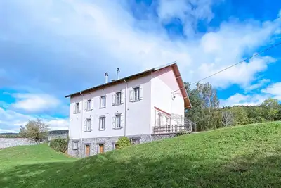 Image de La Source : Gite 2 étoiles de caractère, 6/ 15 personnes Accès Handicapé