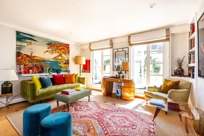 Image de Lots Road, Pro-Managed