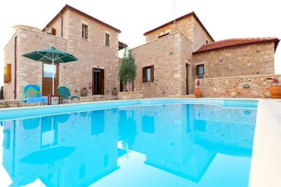 Image de Xatheri villas 2 villas ideal for 8-12 persons, mountains sea view, gardens pool