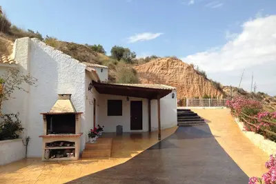 Image de Live the experience of staying in a cave