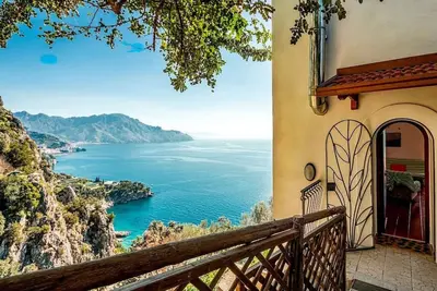 Image de Beautiful Sea View- Parking PRIVÉ Et Wifi Gratuit