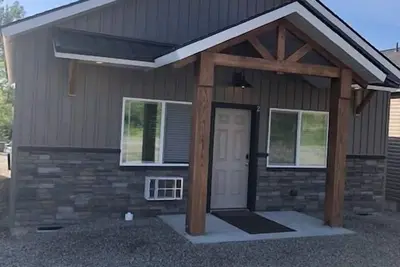 Image de On the Salmon River-Cabin 1 - 2 Bed, 2 Bath, Sleeps 6