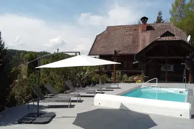 Image de Traumhaftes Ferienhaus für 10 Personen in der Marktgemeinde Velden am Wörthersee