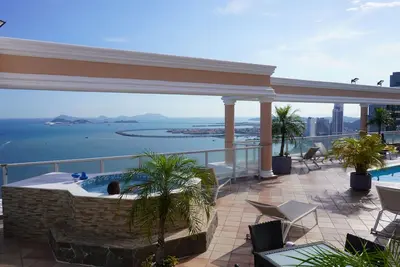 Ocean Front Apartment in the  Best Location, 2 bedrooms