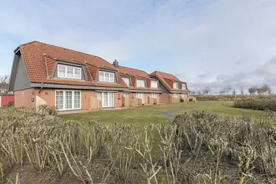 Image de Appartement \"Ferienwohnung Nordseeperle\" près de la mer avec terrasse
