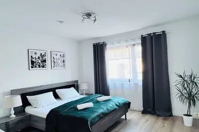 Image de Modern apartment with terrace, 15min Centro Netflix