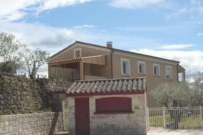 Image de Ideally located in southern Ardèche \"les Oliviers\" gîte