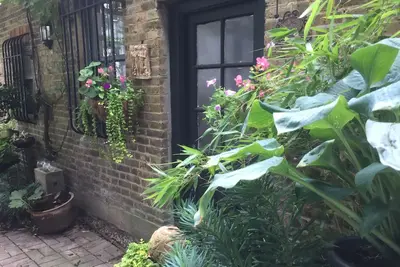 Image de Self Contained Coach House