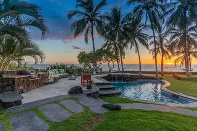 Image de Ultra private oceanfront gated compound with pool & spa just minutes from town.