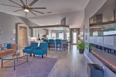 Image de 4 Mi to Lake Havasu State Park: Home w/ Pool